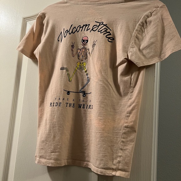 Pink Volcom tee - Picture 2 of 2